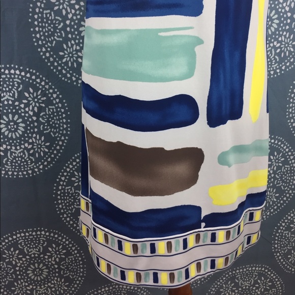 BCBGMaxAzria Colorful Shift Dress - Picture 5 of 6